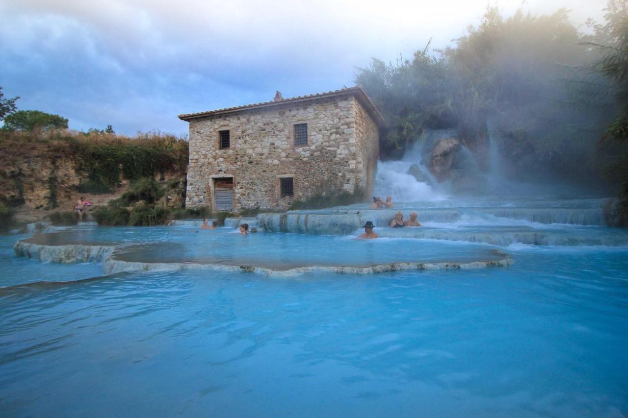 Saturnia Country Loft Apartment มอนเตเมราโน ภายนอก รูปภาพ