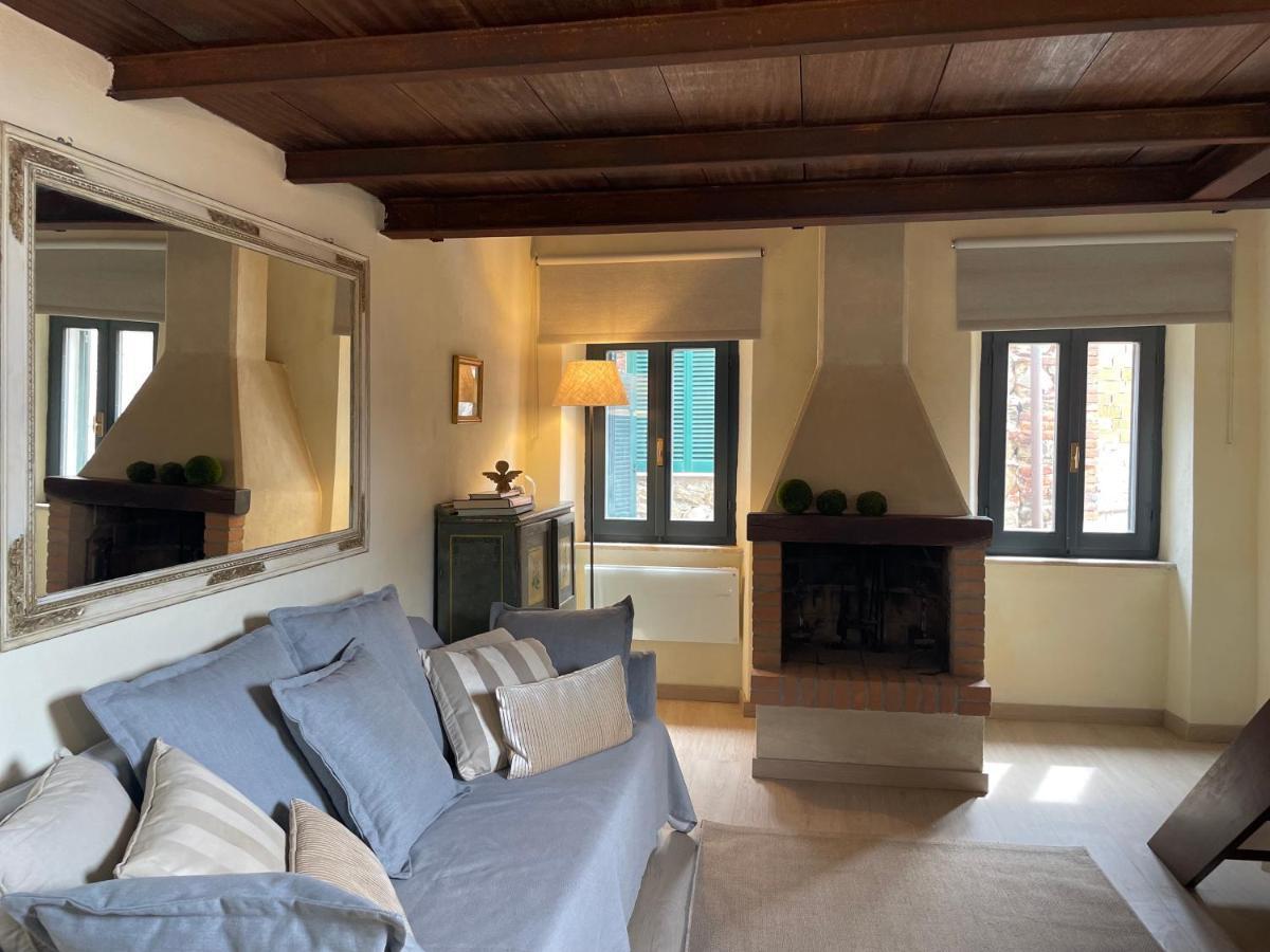 Saturnia Country Loft Apartment มอนเตเมราโน ภายนอก รูปภาพ